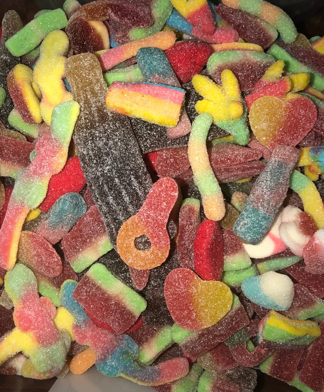 Sour gummy mix